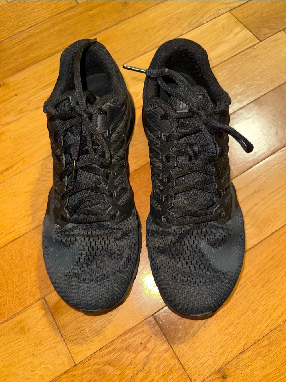 Nike Air Max Excellerate 4 sneakers in a black